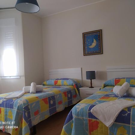 Vivienda Turistica Ramon Trillo En Muxia Apartment Exterior foto
